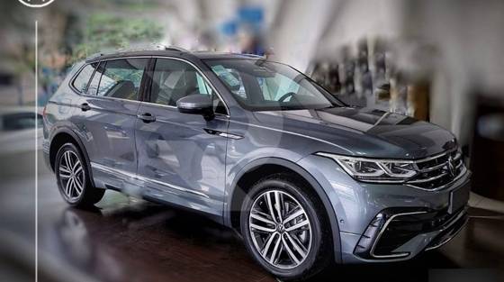 VOLKSWAGEN TIGUAN 2.0 300 TSI GASOLINA ALLSPACE R-LINE AUTOMÁTICO VOLKSWAGEN TIGUAN 2.0 300 TSI GASOLINA ALLSPACE R-LINE AUTOMÁTICO